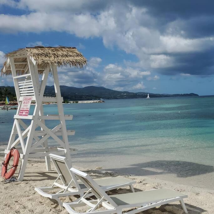 Appartamento Chalet Cassie Montego Bay Esterno foto