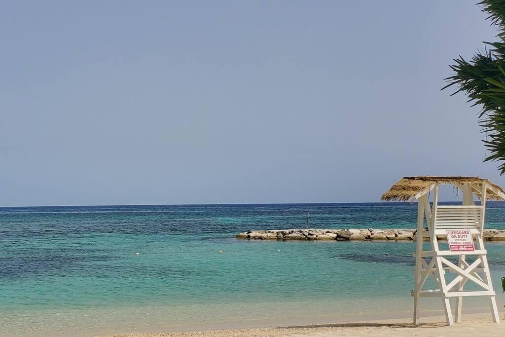 Appartamento Chalet Cassie Montego Bay Esterno foto